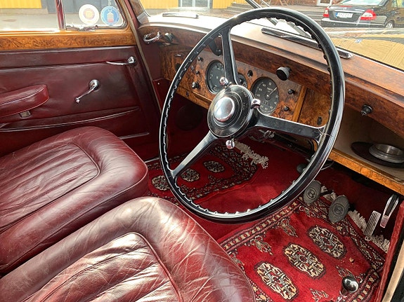 Bentley Mark VI 10 of 23