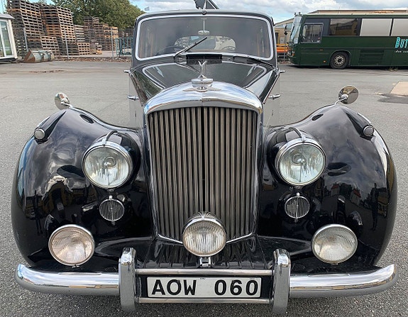 Bentley Mark VI 2 of 5