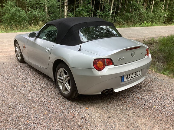 BMW Z4 3 of 5
