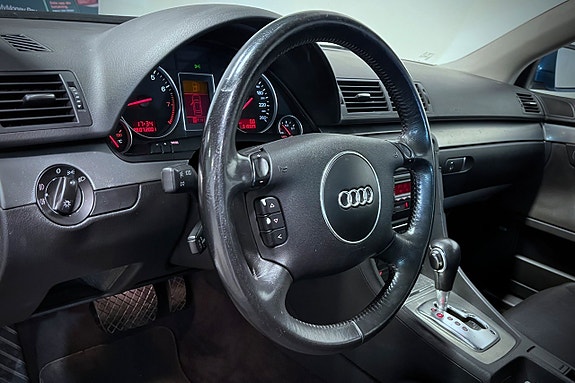 Audi A4 9 of 22