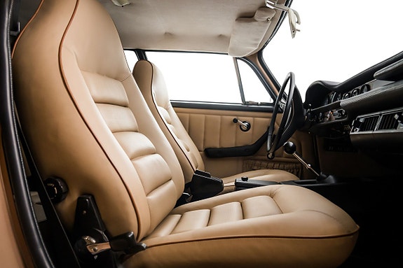 Volvo 1800ES 25 of 27