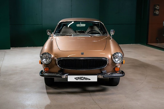 Volvo 1800ES 4 of 27