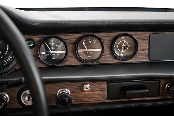 Volvo 1800ES 20 of 27