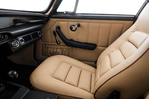Volvo 1800ES 16 of 27