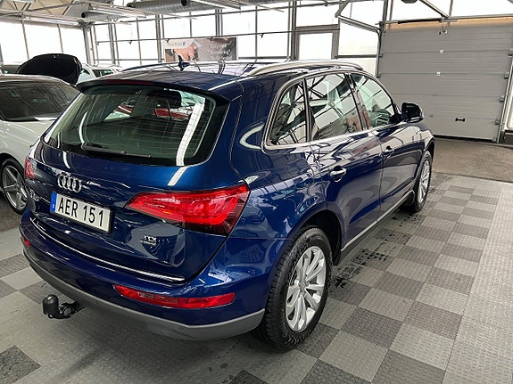 Audi Q5 4 of 5