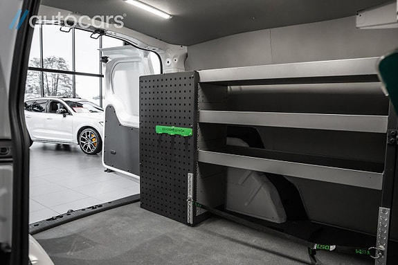 Volkswagen Caddy 12 of 27