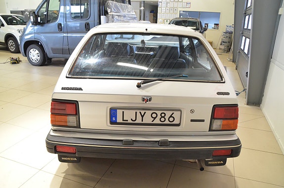 Honda Civic 10 of 14