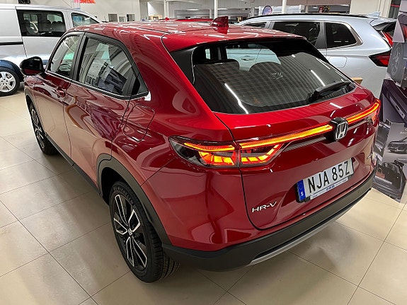 Honda HR-V 2 of 3