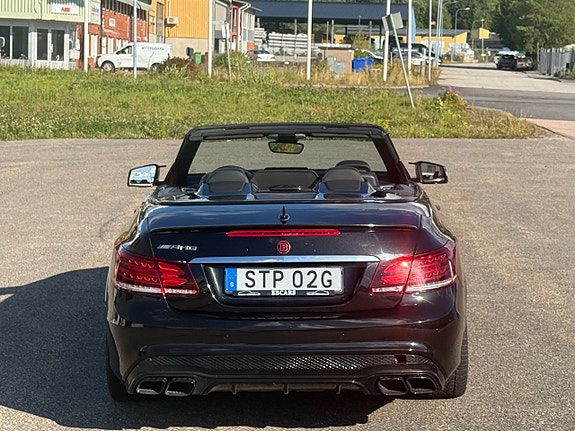 Mercedes-Benz E220 24 of 30