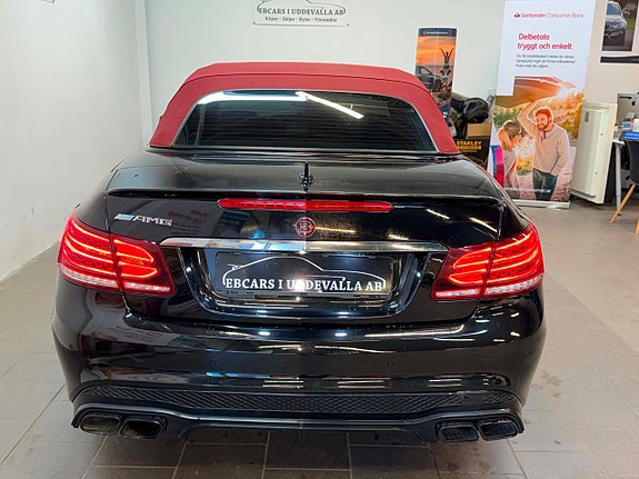 Mercedes-Benz E220 7 of 30