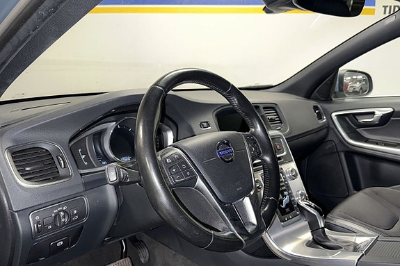 Volvo V60 8 of 22