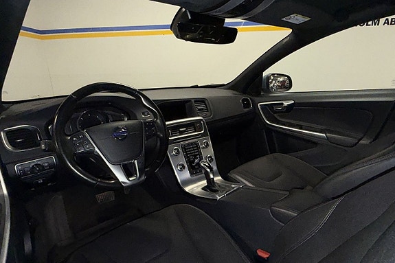 Volvo V60 7 of 22