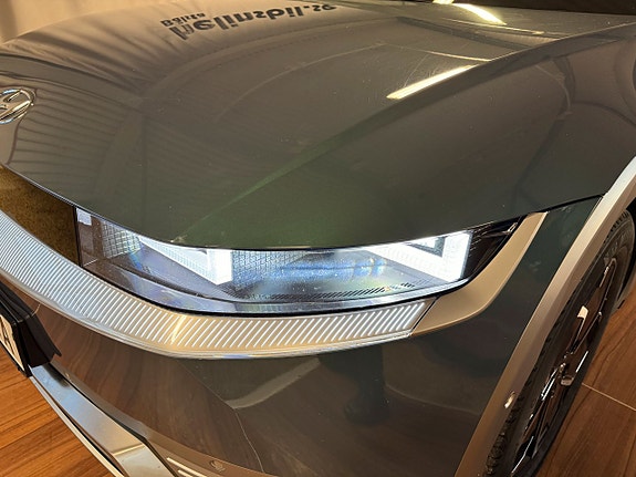 Hyundai Ioniq 5 4 of 10
