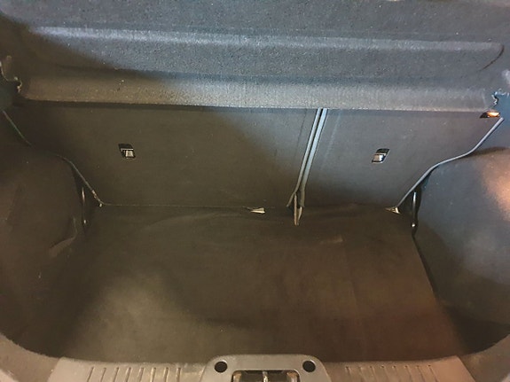 Ford Fiesta 7 of 8