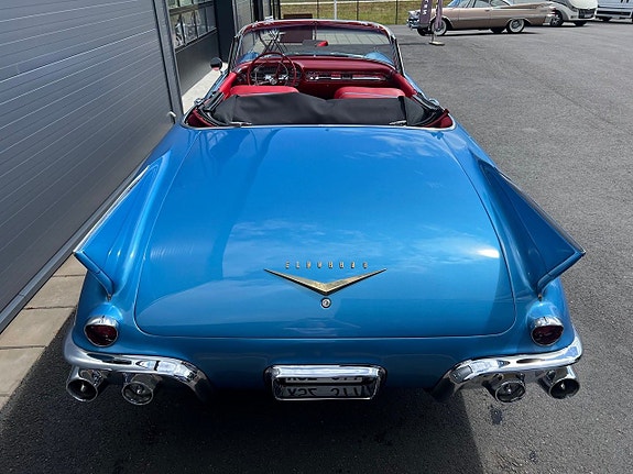 Cadillac Eldorado Biarritz 6 of 27