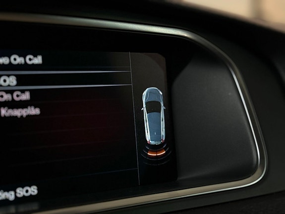 Volvo V40 16 of 19