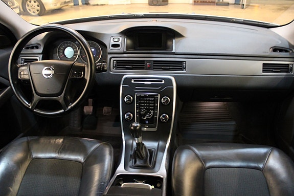 Volvo V70 10 of 10
