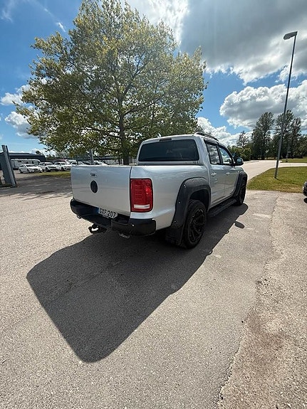 Volkswagen Amarok 4 of 5
