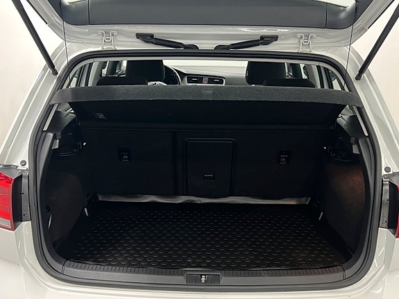 Volkswagen Golf-Serie 6 of 24