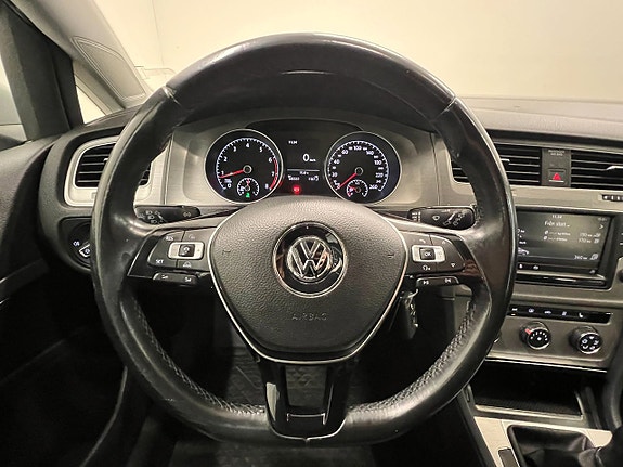 Volkswagen Golf-Serie 15 of 24