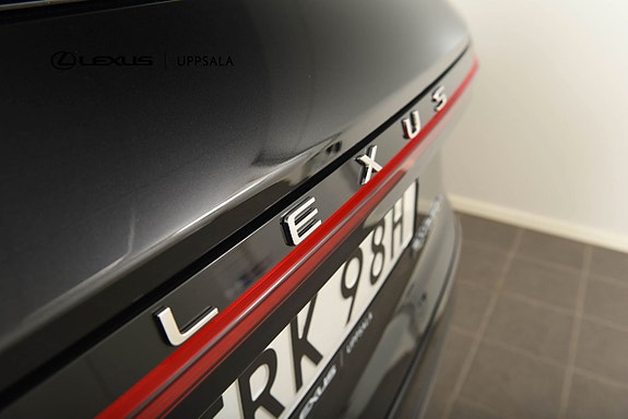 Lexus RX350h 26 of 27