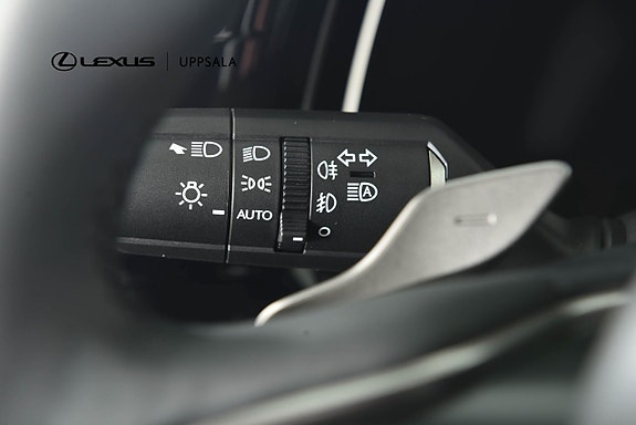 Lexus RX350h 14 of 27