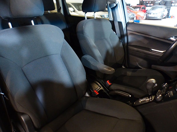 Chevrolet Orlando 15 of 16