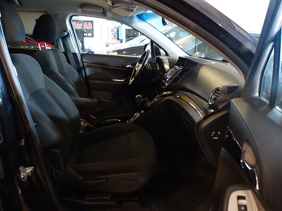 Chevrolet Orlando 12 of 16