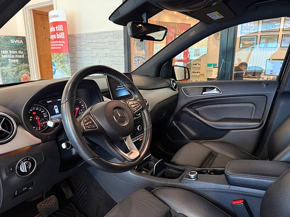 Mercedes-Benz B200 d 12 of 21