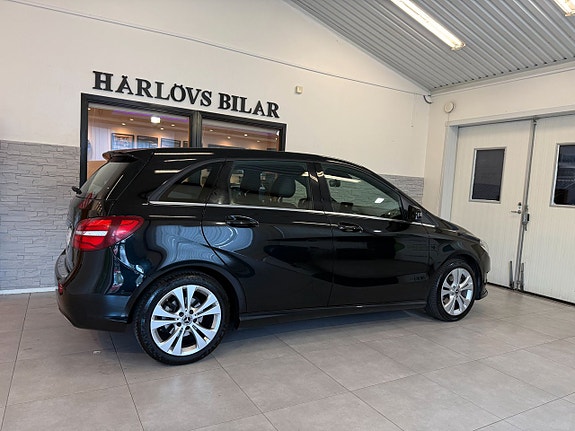 Mercedes-Benz B200 d 6 of 21