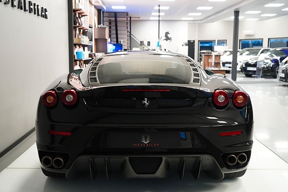 Ferrari 430 4 of 9