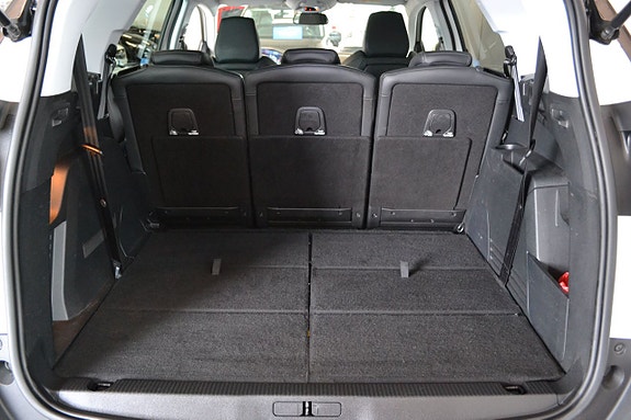 Peugeot 5008 9 of 9