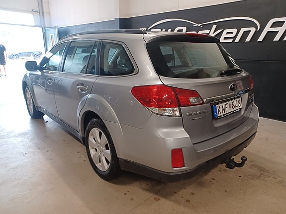 Subaru Outback 5 of 5