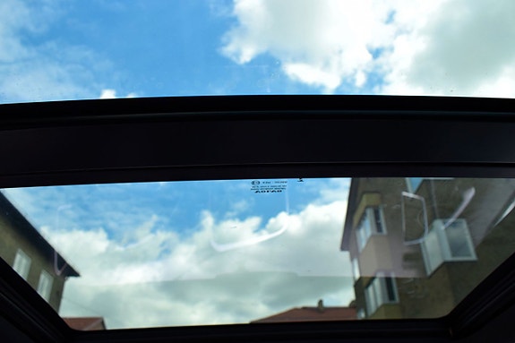 Volvo XC60 10 of 13