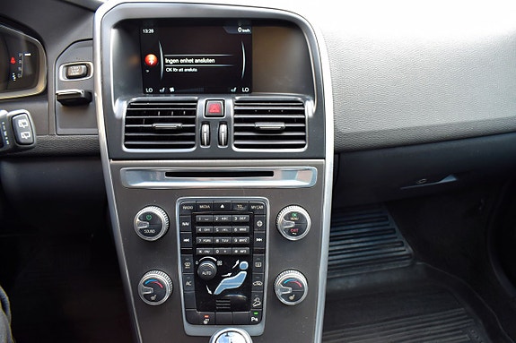 Volvo XC60 12 of 13
