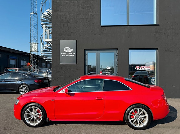 Audi A5 3 of 27
