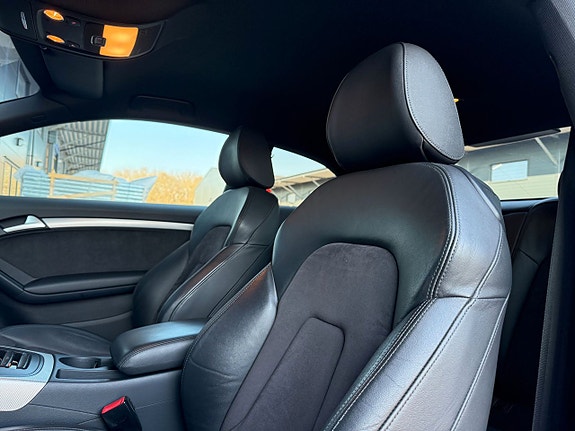 Audi A5 12 of 27