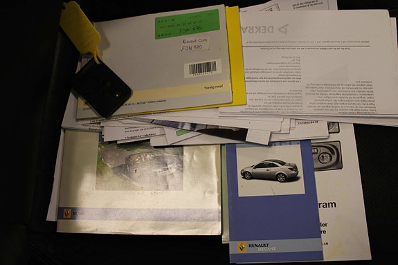 Renault Megane II 22 of 22