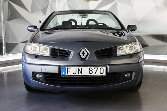 Renault Megane II 9 of 22