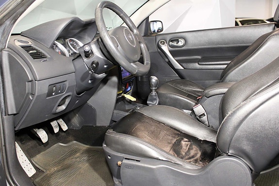 Renault Megane II 12 of 22