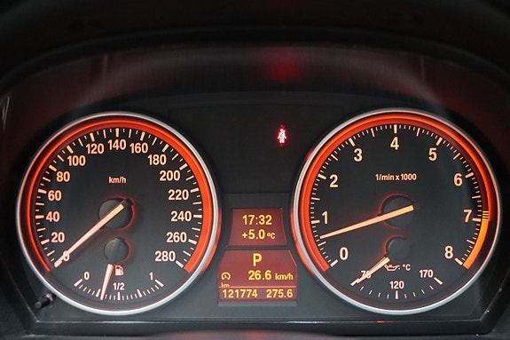 BMW 325Xi 26 of 27
