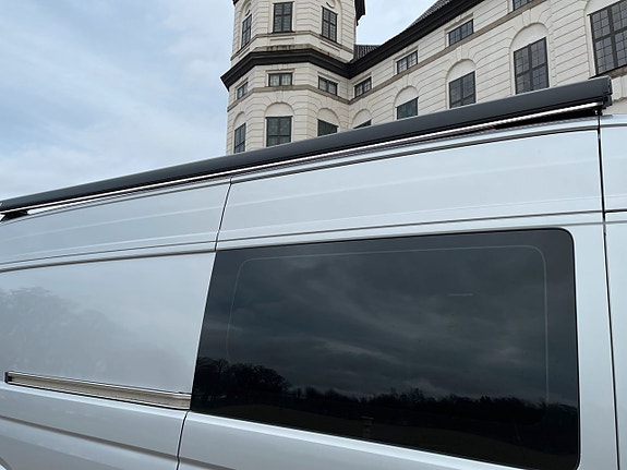 Volkswagen Crafter 5 of 5
