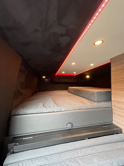 Volkswagen Crafter 18 of 28