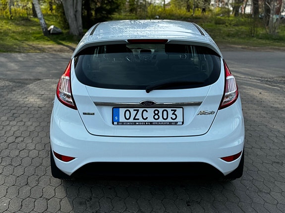 Ford Fiesta 9 of 27