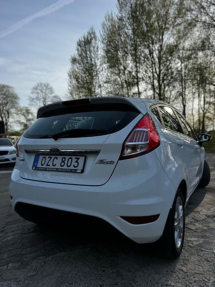 Ford Fiesta 27 of 27