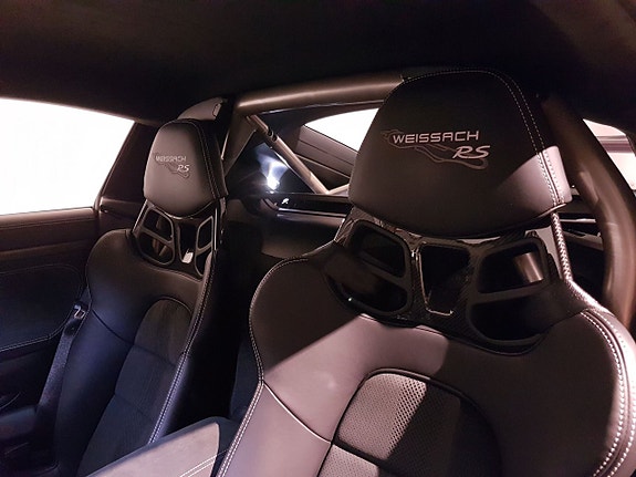 Porsche 718 Cayman GT4 RS 9 of 11