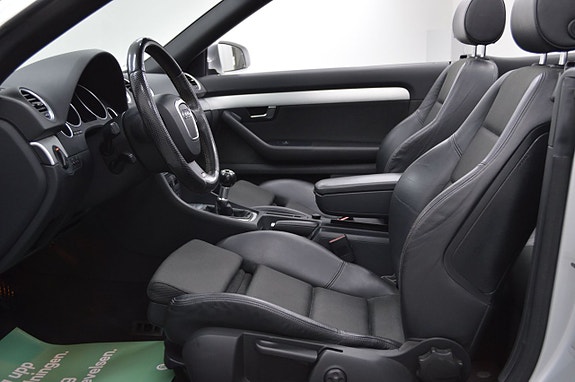 Audi A4 9 of 21