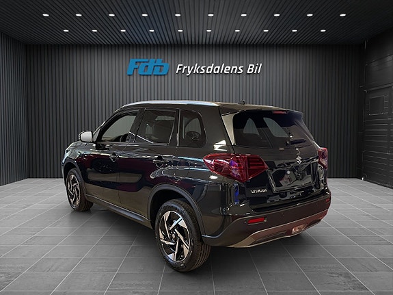 Suzuki Vitara 4 of 11