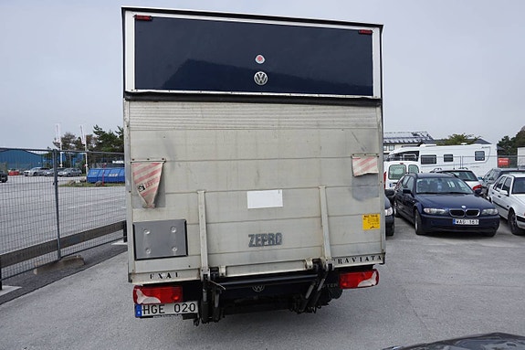 Volkswagen Crafter 10 of 18