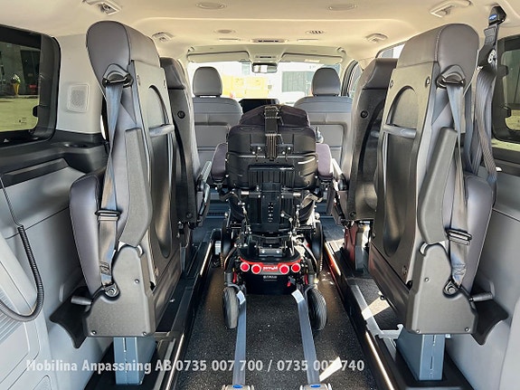 Ford Custom Tourneo 18 of 30